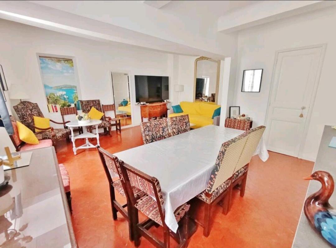Familial - 7pers- Hyeres-centre Apartment